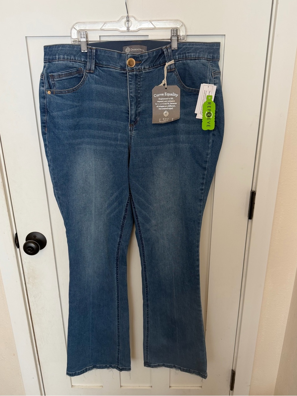 Democracy Ab Technology Women’s Jeans Boot Cut Size 18 W NWT High Rise Denim